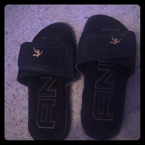 And1 slippers